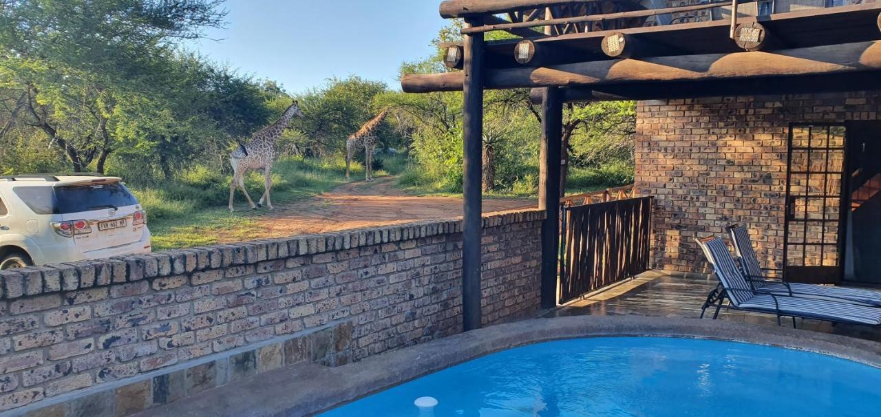Villa Giraffe plains à Marloth Park Extérieur photo