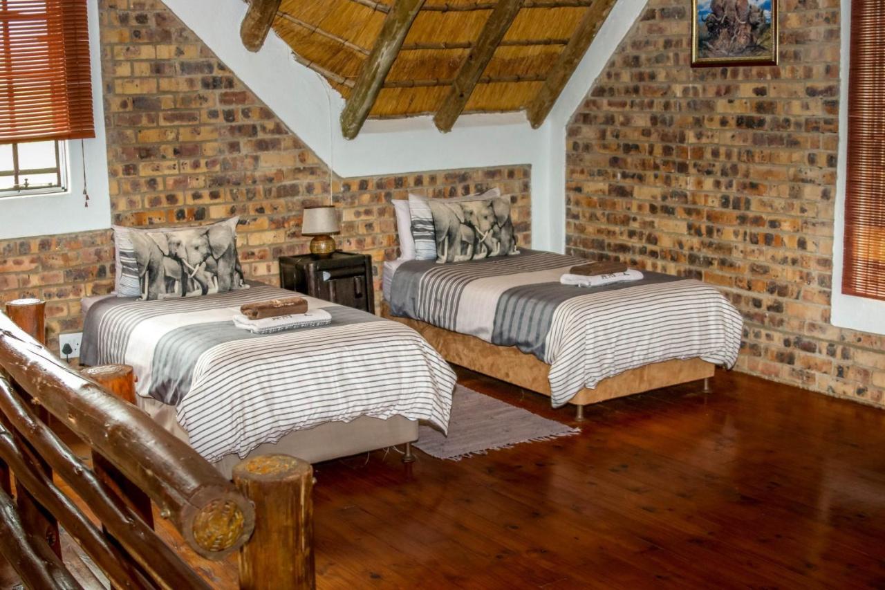 Villa Giraffe plains à Marloth Park Extérieur photo